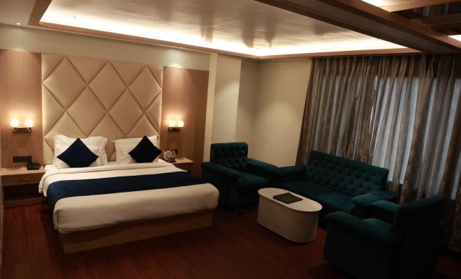 Suite Room Image-1