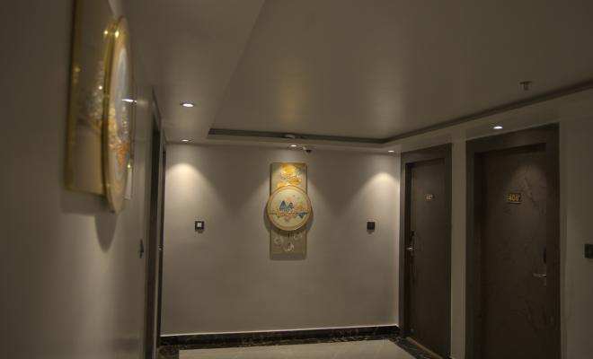 Standard Room image-7